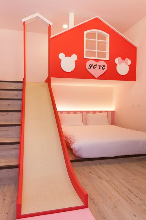 Appartamento Dream Out Of Eggs And Children Città di Hualien Esterno foto